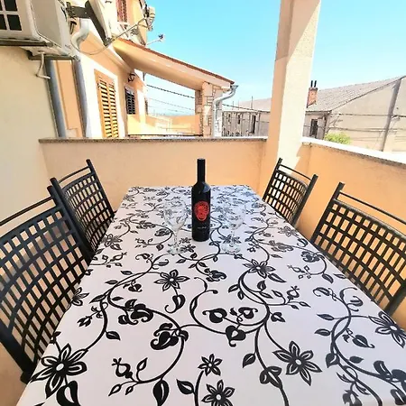 Mara Apartment Liznjan