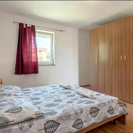 Apartment Mara Liznjan
