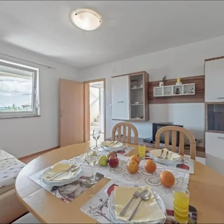 Apartman Mara *